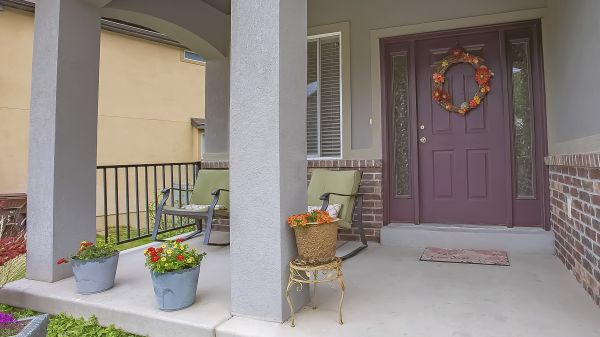 Cost of Porch Concrete Laying in Monroe