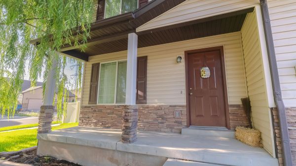 Cost of Porch Concrete Construction in Monroe