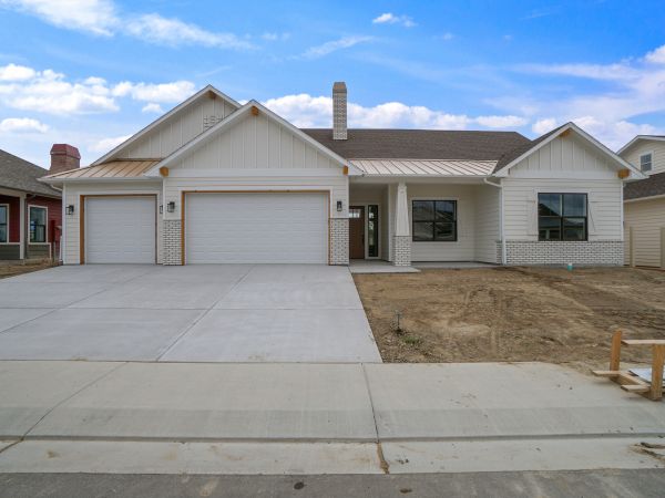 Cost of Driveway Apron Paving in Monroe