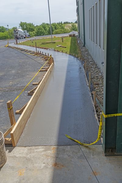 Cost of Concrete Sidewalk Paving in Monroe